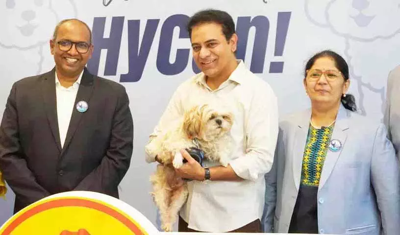 KTR ने हैदराबाद में 500 कुत्तों और 100 बिल्लियों के प्रदर्शन के लिए हाईकैन 2025 पेट शो का शुभारंभ किया KTR ने हैदराबाद में 500 कुत्तों और 100 बिल्लियों के प्रदर्शन के लिए हाईकैन 2025 पेट शो का शुभारंभ किया
