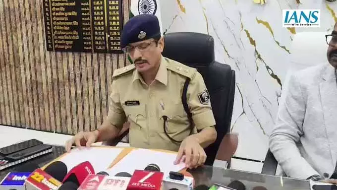 कैमूर में 1,484 मतदान केंद्रों पर सुरक्षा के पुख्ता इंतज़ाम, 63 कंपनी केंद्रीय बलों की तैनाती कैमूर में 1,484 मतदान केंद्रों पर सुरक्षा के पुख्ता इंतज़ाम, 63 कंपनी केंद्रीय बलों की तैनाती