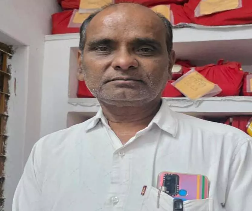 गौठान में मवेशियों की मौत मामले में सरपंच गिरफ्तार गौठान में मवेशियों की मौत मामले में सरपंच गिरफ्तार