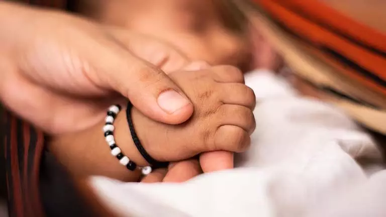 प्रसवोत्तर मनोविकृति, क्या मानसिक कारणों से शिशु का गला घोंटा जाता है? प्रसवोत्तर मनोविकृति, क्या मानसिक कारणों से शिशु का गला घोंटा जाता है?