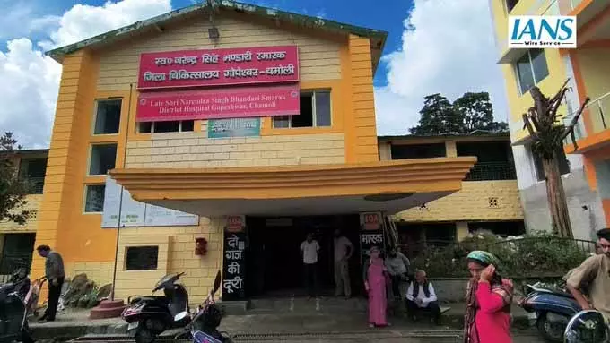 आयुष्मान भारत के तहत गरीब परिवारों को 5 लाख रुपये वार्षिक स्वास्थ्य बीमा, 72% लोग लाभान्वित आयुष्मान भारत के तहत गरीब परिवारों को 5 लाख रुपये वार्षिक स्वास्थ्य बीमा, 72% लोग लाभान्वित