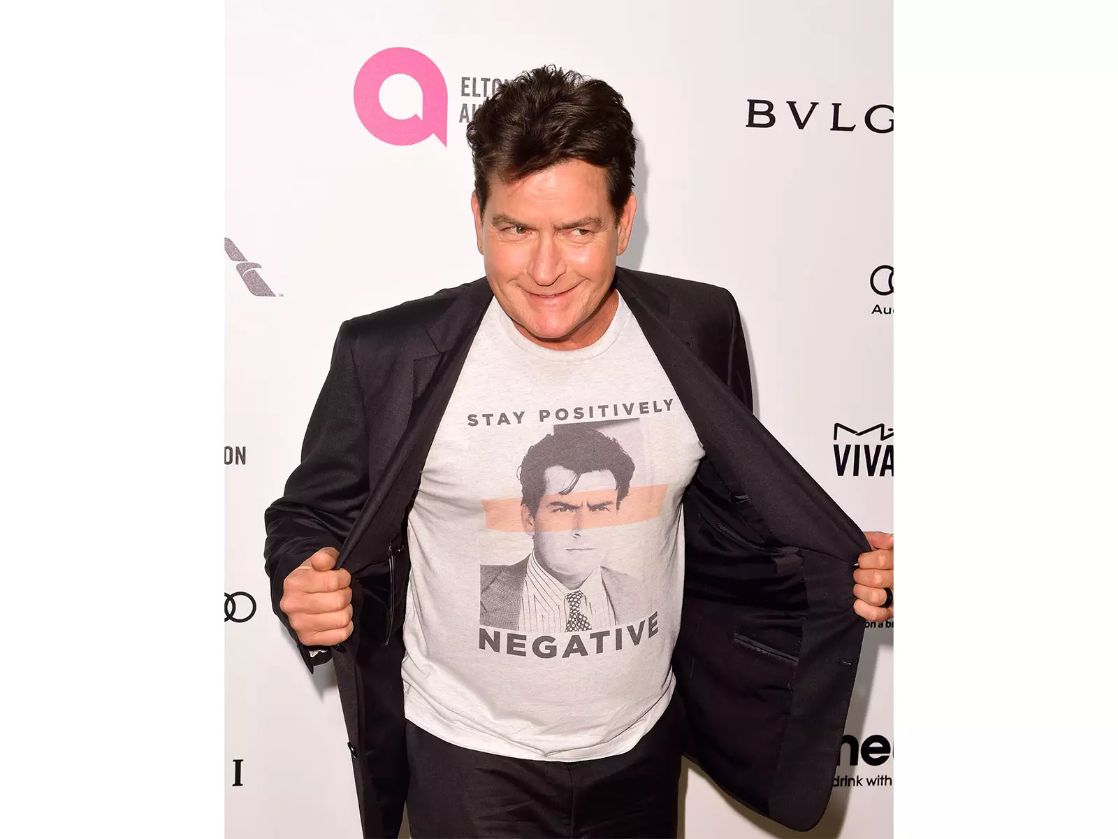 Charlie Sheen ने की टॉम क्रूज़ से बॉर्न ऑन द फोर्थ ऑफ़ जुलाई में मिली हार पर खुलकर बात Charlie Sheen ने की टॉम क्रूज़ से बॉर्न ऑन द फोर्थ ऑफ़ जुलाई में मिली हार पर खुलकर बात