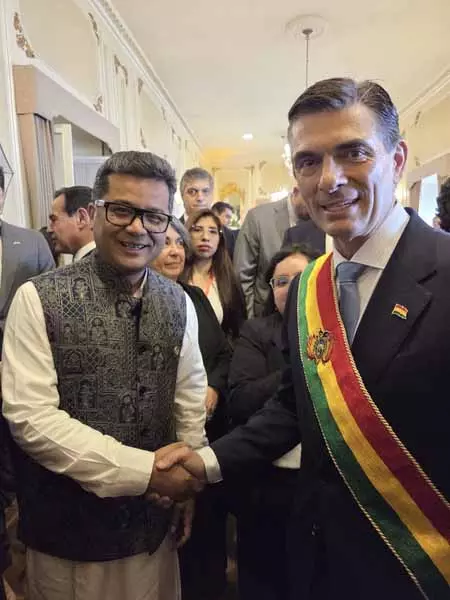 बोलीविया के राष्ट्रपति के शपथ ग्रहण समारोह में शामिल हुए राज्य मंत्री पबित्रा मार्गेरिटा बोलीविया के राष्ट्रपति के शपथ ग्रहण समारोह में शामिल हुए राज्य मंत्री पबित्रा मार्गेरिटा