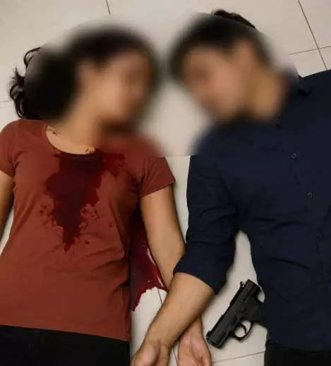 MBA छात्रा को प्रेमी ने मारी गोली, फिर खुद को भी- युवती की हालत गंभीर MBA छात्रा को प्रेमी ने मारी गोली, फिर खुद को भी- युवती की हालत गंभीर