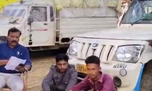 पिकअप से धान का अवैध परिवहन नाकाम, छत्तीसगढ़ में खपाने वाला था यूपी का बिचौलिया पिकअप से धान का अवैध परिवहन नाकाम, छत्तीसगढ़ में खपाने वाला था यूपी का बिचौलिया