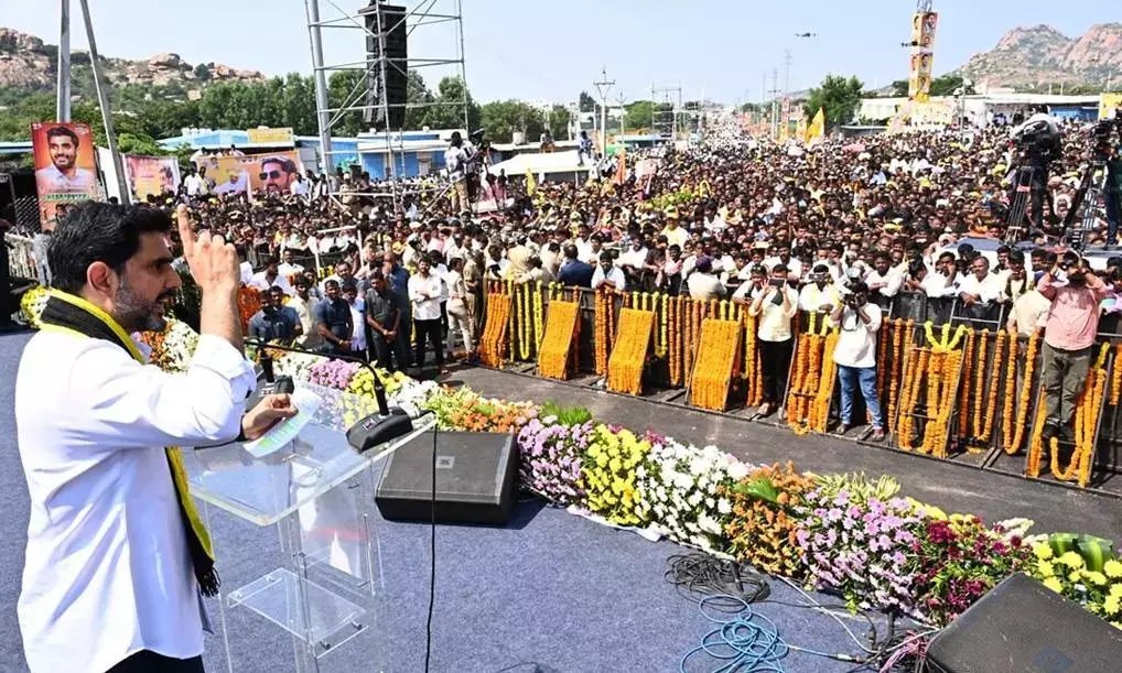 हिंडाल्को आईफोन चेसिस के लिए चित्तूर में 586 करोड़ रुपये का एल्युमीनियम प्लांट बनाएगी हिंडाल्को आईफोन चेसिस के लिए चित्तूर में 586 करोड़ रुपये का एल्युमीनियम प्लांट बनाएगी