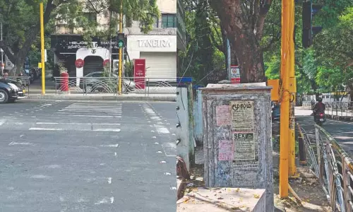Chennai में फुटपाथों को अवरुद्ध करने वाली बाधाओं की भीड़ में नए सिग्नल पोल भी शामिल Chennai में फुटपाथों को अवरुद्ध करने वाली बाधाओं की भीड़ में नए सिग्नल पोल भी शामिल