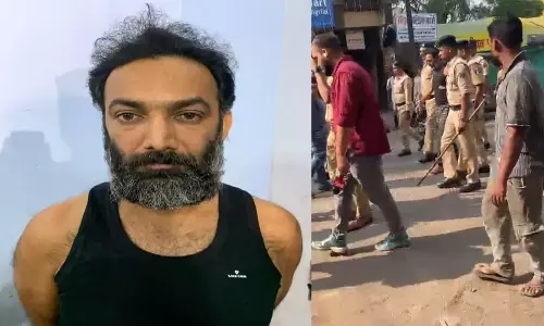 वांटेड अपराधी वीरेंद्र तोमर का जुलूस पुलिस ने निकाला वांटेड अपराधी वीरेंद्र तोमर का जुलूस पुलिस ने निकाला
