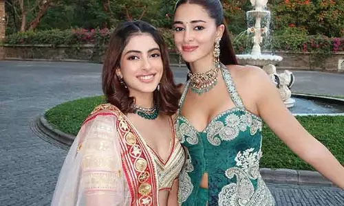 Meera Sakhrani के मेकअप से अनन्या पांडे और नव्या नंदा ने शादी में ग्लैमरस अंदाज़ में बिखेरे जलवे
