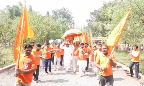 युवा सेवा संघ की राज्यस्तरीय युवा शिविर में उमड़ा युवाओं का जनसैलाब युवा सेवा संघ की राज्यस्तरीय युवा शिविर में उमड़ा युवाओं का जनसैलाब