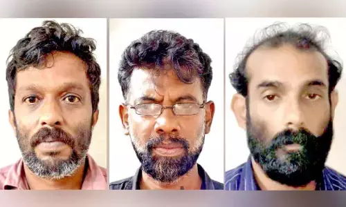 Kerala : बस यात्री लूट मामले में तीन गिरफ्तार Kerala : बस यात्री लूट मामले में तीन गिरफ्तार