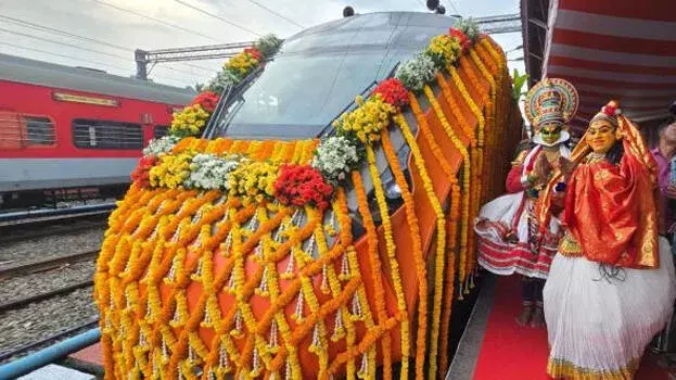 kerala: बेंगलुरु-तिरुवनंतपुरम वंदे भारत एक्सप्रेस होगी अगली बड़ी घोषणा