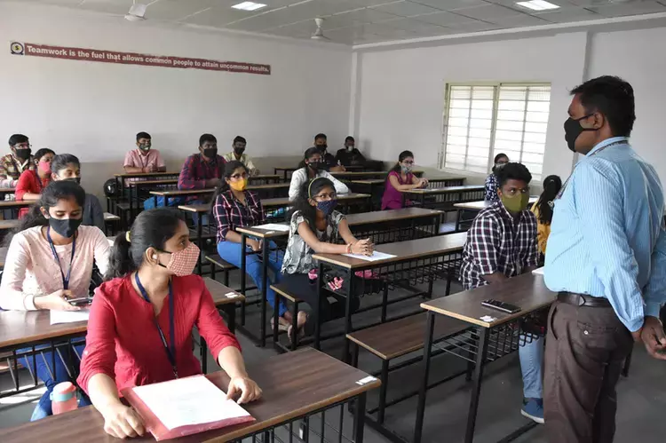 Kerala सरकार ने पीएचडी, एमफिल की वेतन वृद्धि वापस ली Kerala सरकार ने पीएचडी, एमफिल की वेतन वृद्धि वापस ली