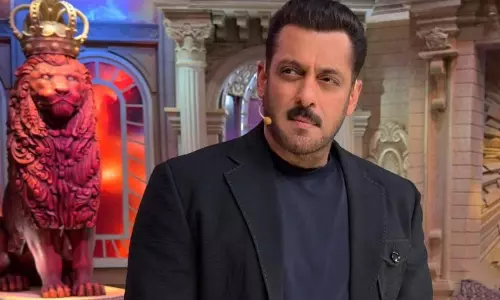 Salman Khan ने तान्या मित्तल के चरित्र हनन के लिए अभिषेक बजाज की आलोचना की Salman Khan ने तान्या मित्तल के चरित्र हनन के लिए अभिषेक बजाज की आलोचना की