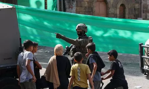 अक्टूबर में West Bank में 442 फिलिस्तीनी गिरफ्तार, बच्चों और महिलाओं सहित अक्टूबर में West Bank में 442 फिलिस्तीनी गिरफ्तार, बच्चों और महिलाओं सहित