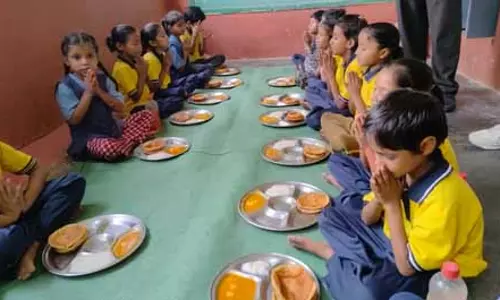 पीएम पोषण आहार योजना: बच्चों को मिल रही पौष्टिक और स्वादिष्ट थाली