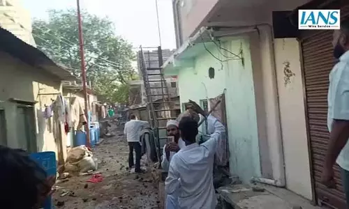 क्रिकेट विवाद पर झगड़े में पथराव, कई घायल