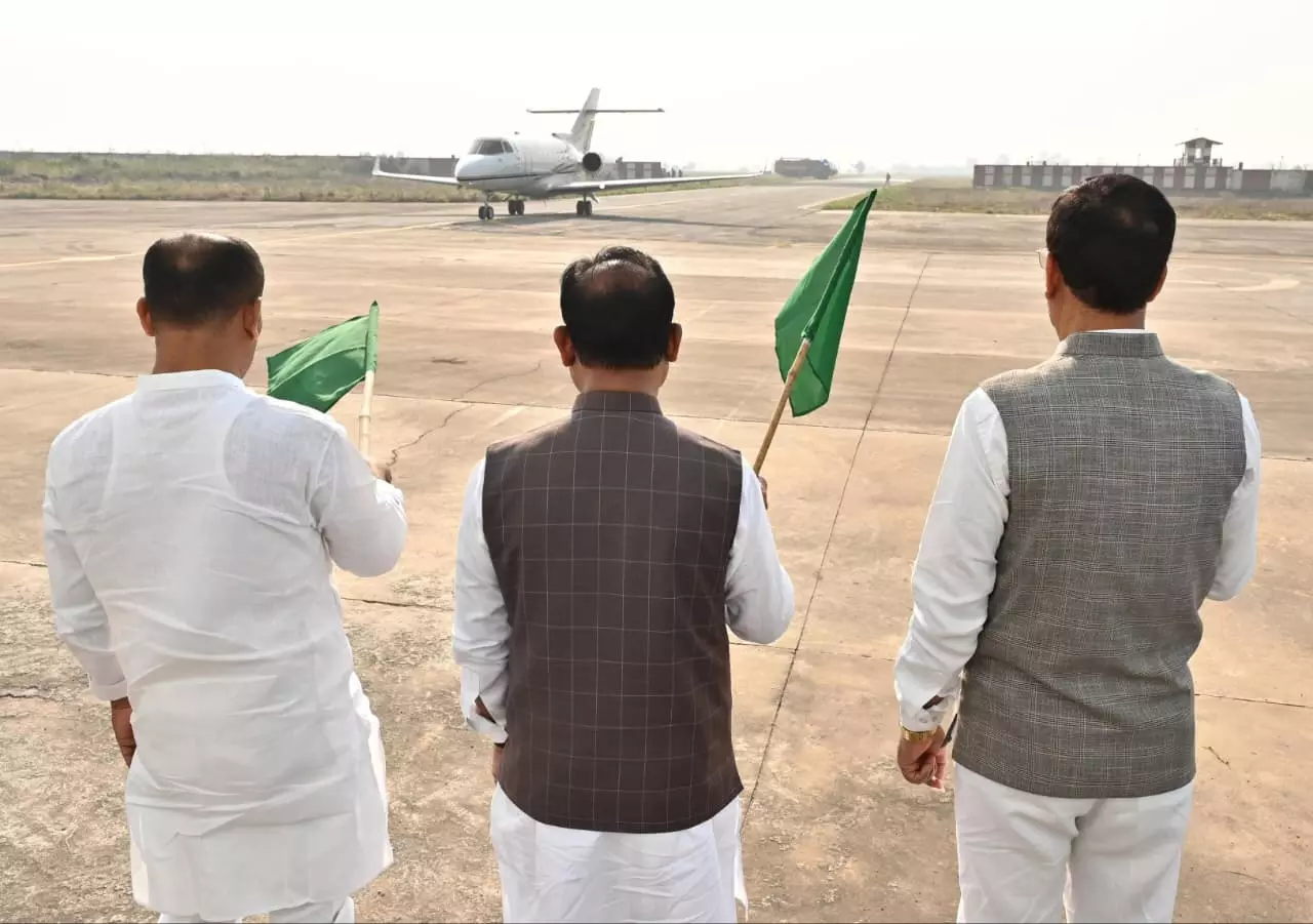 स्टेट हैंगर से विमान परिचालन सेवा का शुभारंभ स्टेट हैंगर से विमान परिचालन सेवा का शुभारंभ