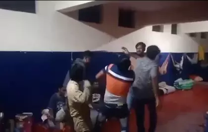 Karnataka: जेलों में मोबाइल पर अधिकारियों की जवाबदेही Karnataka: जेलों में मोबाइल पर अधिकारियों की जवाबदेही