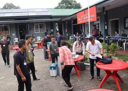 Mizoram: डम्पा विधानसभा सीट पर उपचुनाव के लिए चुनाव अधिकारी पूरी तरह तैयार Mizoram: डम्पा विधानसभा सीट पर उपचुनाव के लिए चुनाव अधिकारी पूरी तरह तैयार