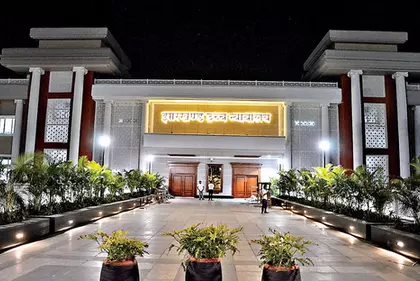झारखंड HC ने नगर निगम चुनाव पर आयोग से मांगा स्पष्टीकरण झारखंड HC ने नगर निगम चुनाव पर आयोग से मांगा स्पष्टीकरण