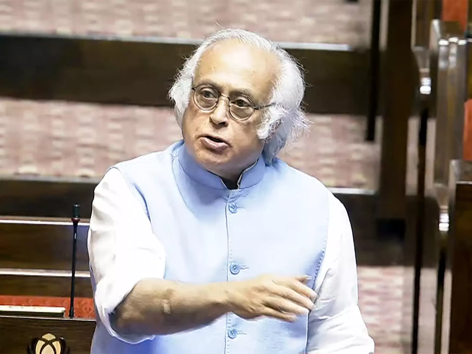 Jairam Ramesh ने वायु प्रदूषण के खिलाफ प्रदर्शन कर रहे नागरिकों के प्रति एकजुटता व्यक्त की Jairam Ramesh ने वायु प्रदूषण के खिलाफ प्रदर्शन कर रहे नागरिकों के प्रति एकजुटता व्यक्त की