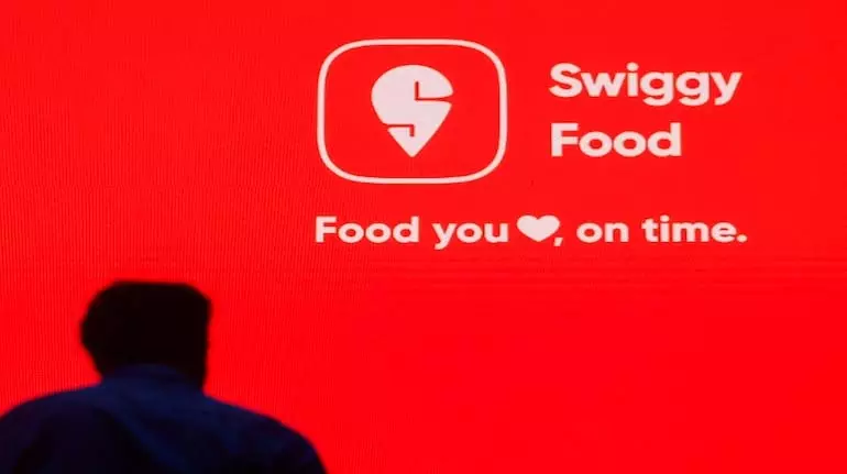 Swiggy ने 10,000 करोड़ रुपये तक के मेगा फंड जुटाने के लिए 3 सलाहकारों को शामिल किया Swiggy ने 10,000 करोड़ रुपये तक के मेगा फंड जुटाने के लिए 3 सलाहकारों को शामिल किया