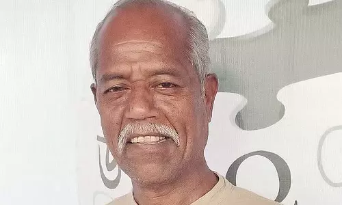 Telangana राज्य गीत के कवि अंडे श्री का 64 साल की उम्र में निधन हो गया Telangana राज्य गीत के कवि अंडे श्री का 64 साल की उम्र में निधन हो गया