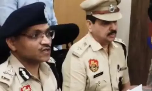 RDX नहीं अमोनियम नाइट्रेट बरामद...Police का बड़ा खुलासा! सुरक्षा एजेंसियों की तत्परता से देश में बड़ी आतंकी वारदात टली RDX नहीं अमोनियम नाइट्रेट बरामद...Police का बड़ा खुलासा! सुरक्षा एजेंसियों की तत्परता से देश में बड़ी आतंकी वारदात टली