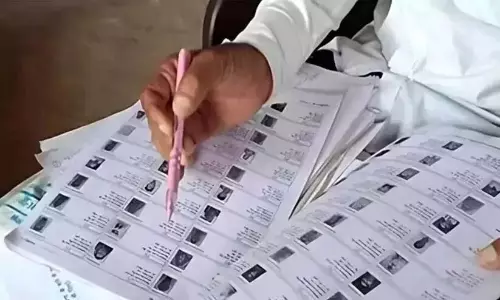 BLO की नियुक्ति नहीं, जिले में 160 से अधिक बूथों पर फार्म वितरण ठप