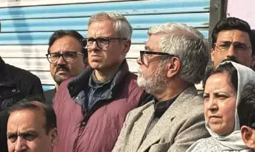 सीएम का रूहुल्लाह पर तंज: बडगाम से ज्यादा जर्मनी की हवा पसंद सीएम का रूहुल्लाह पर तंज: बडगाम से ज्यादा जर्मनी की हवा पसंद