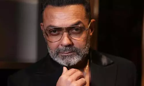 Ali Abbas Zafar की अगली फिल्म में अहान पांडे और शारवरी के साथ दिखेंगे बॉबी देओल? Ali Abbas Zafar की अगली फिल्म में अहान पांडे और शारवरी के साथ दिखेंगे बॉबी देओल?