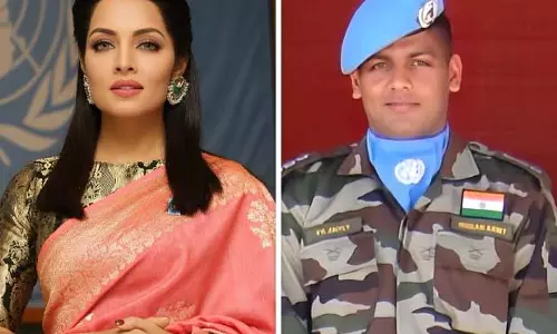 UAE में भाई की नजरबंदी के बीच सेलिना जेटली ने लिखा भावुक संदेश UAE में भाई की नजरबंदी के बीच सेलिना जेटली ने लिखा भावुक संदेश