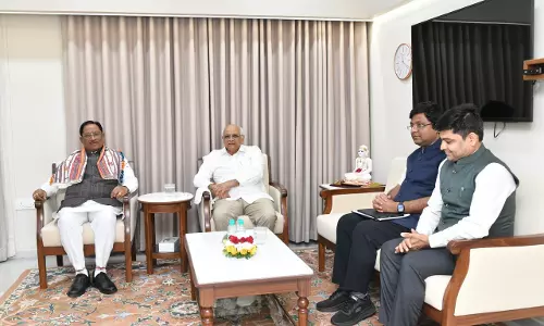 वाइब्रेंट गुजरात समिट की सफलता और सीएम डैशबोर्ड से प्रभावित हुए मुख्यमंत्री साय वाइब्रेंट गुजरात समिट की सफलता और सीएम डैशबोर्ड से प्रभावित हुए मुख्यमंत्री साय