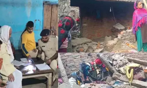 Bihar में मकान की छत गिरने से परिवार के पांच सदस्यों की मौत Bihar में मकान की छत गिरने से परिवार के पांच सदस्यों की मौत
