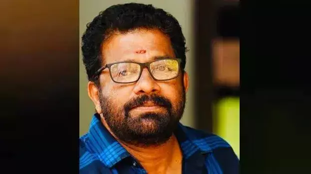 Kerala: निर्देशक विनु कोझिकोड निगम के मेयर पद के उम्मीदवार? कांग्रेस जल्द करेगी घोषणा Kerala: निर्देशक विनु कोझिकोड निगम के मेयर पद के उम्मीदवार? कांग्रेस जल्द करेगी घोषणा
