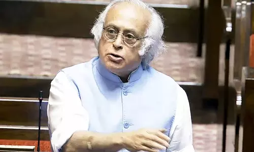 Jairam Ramesh ने वायु प्रदूषण के खिलाफ प्रदर्शन कर रहे नागरिकों के प्रति एकजुटता व्यक्त की