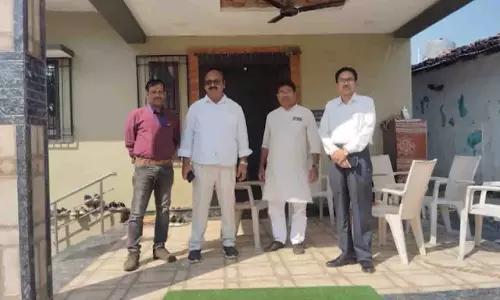 उपचुनाव प्रचार के आखिरी दिन नुआपाड़ा में बड़े पैमाने पर आयकर छापे