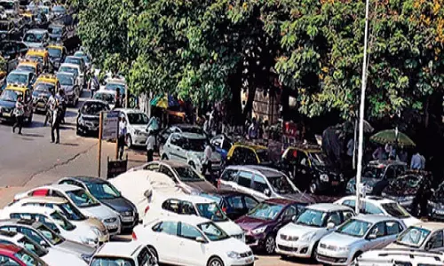 Mumbai: मुंबई में मनपा की योजनाओं पर जमीन की कमी बनी बाधा Mumbai: मुंबई में मनपा की योजनाओं पर जमीन की कमी बनी बाधा