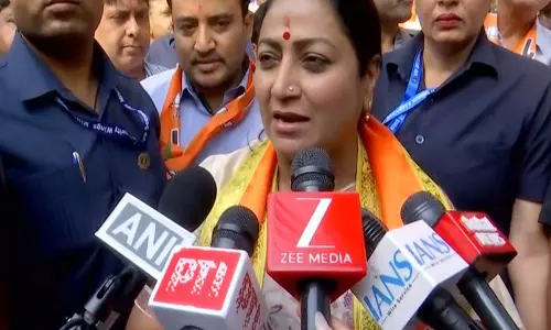 MCD उपचुनाव पर दिल्ली की सीएम रेखा गुप्ता ने कहा, बीजेपी के लिए ये 12 सीटें जीतना ज़रूरी है MCD उपचुनाव पर दिल्ली की सीएम रेखा गुप्ता ने कहा, बीजेपी के लिए ये 12 सीटें जीतना ज़रूरी है