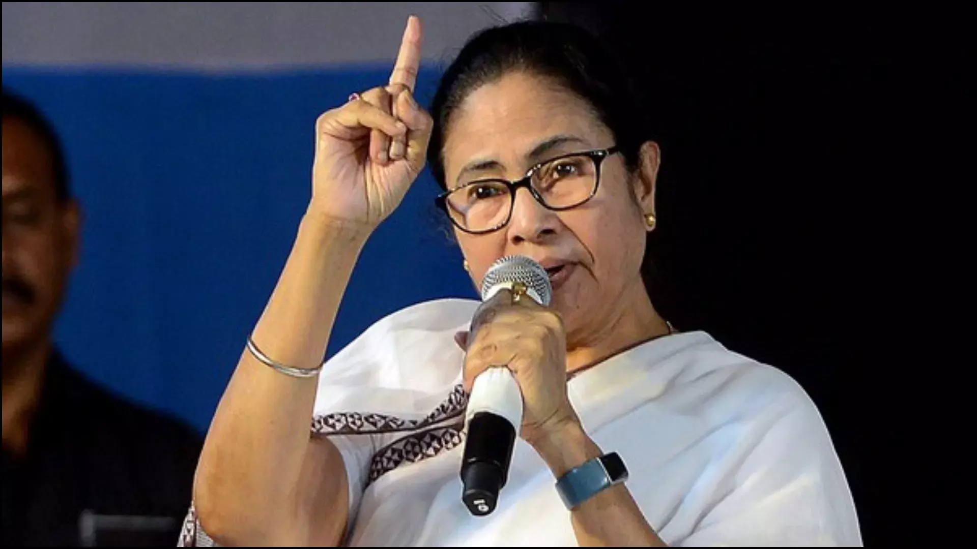 Kolkata: ममता बनर्जी सिलीगुड़ी में खोलेंगी विकास की नई राहें Kolkata: ममता बनर्जी सिलीगुड़ी में खोलेंगी विकास की नई राहें