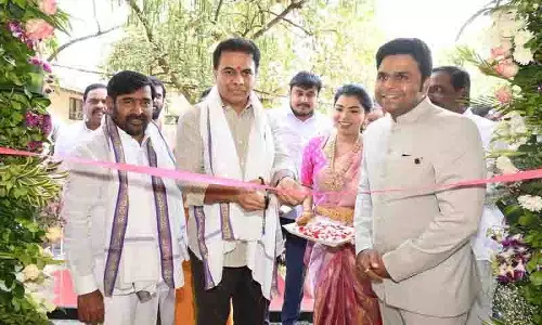 KT रामा राव ने हैदराबाद में अर्डोर आईटी सॉल्यूशंस कार्यालय का उद्घाटन किया