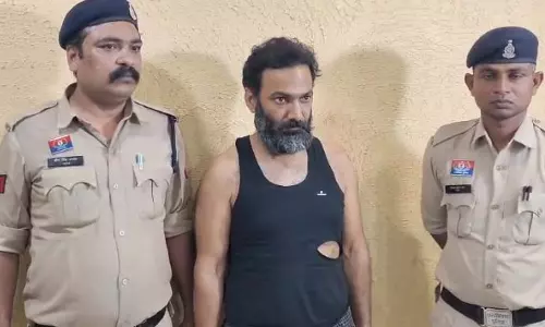 Raipur Breaking: परदेशिया वीरेंद्र तोमर को मिली 4 दिन की पुलिस रिमांड