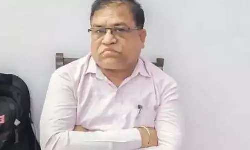 CG BREAKING: नायब तहसीलदार रिश्वतखोरी करते गिरफ्तार