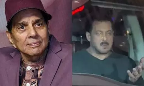 धर्मेंद्र की हेल्थ अपडेट: Salman Khan हॉस्पिटल पहुंचे, फैंस में चिंता बढ़ी धर्मेंद्र की हेल्थ अपडेट: Salman Khan हॉस्पिटल पहुंचे, फैंस में चिंता बढ़ी