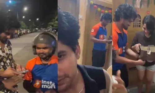 Swiggy डिलीवरी पार्टनर के साथ टी-शर्ट बदलकर गर्लफ्रेंड को दिया सरप्राइज Swiggy डिलीवरी पार्टनर के साथ टी-शर्ट बदलकर गर्लफ्रेंड को दिया सरप्राइज