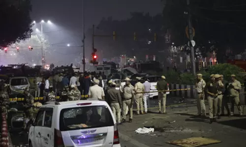 दिल्ली कार बम विस्फोट के बाद तमिलनाडु पुलिस हाई अलर्ट पर, वाहनों की जांच तेज