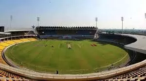 IND vs SA: कोलकाता की पिच पर कौन से दिन से मिलेगा टर्न, पिच क्यूरेटर ने किया बड़ा खुलासा IND vs SA: कोलकाता की पिच पर कौन से दिन से मिलेगा टर्न, पिच क्यूरेटर ने किया बड़ा खुलासा