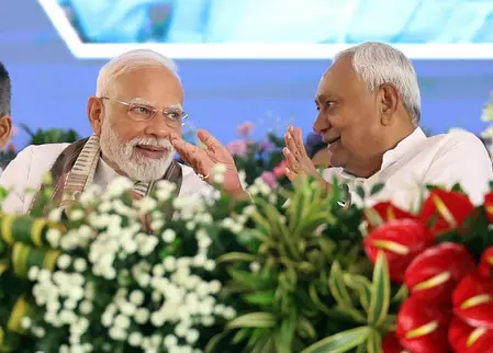 विधानसभा उपचुनाव: 7 राज्यों की 8 सीटों पर वोटिंग जारी, तेलंगाना की जुबली हिल्स से 58 उम्मीदवार मैदान में विधानसभा उपचुनाव: 7 राज्यों की 8 सीटों पर वोटिंग जारी, तेलंगाना की जुबली हिल्स से 58 उम्मीदवार मैदान में
