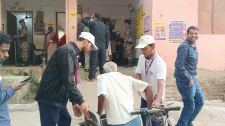 आपका एक-एक मत अमूल्य, राजनाथ सिंह और जेपी नड्डा ने बिहार के मतदाताओं से की वोटिंग की अपील आपका एक-एक मत अमूल्य, राजनाथ सिंह और जेपी नड्डा ने बिहार के मतदाताओं से की वोटिंग की अपील